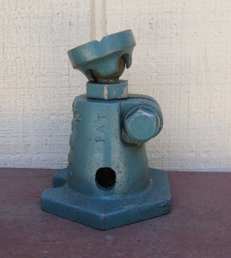 Simplex No. 3 leveling Jack 6 tons