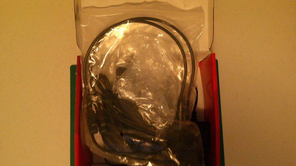 Giecy Multi-functional Portable Voice Amplifier With LED. READ DESCRIPTION.