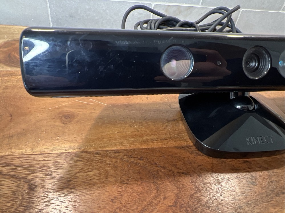 Original Microsoft Model 1414 Xbox 360 Kinect Sensor Bar