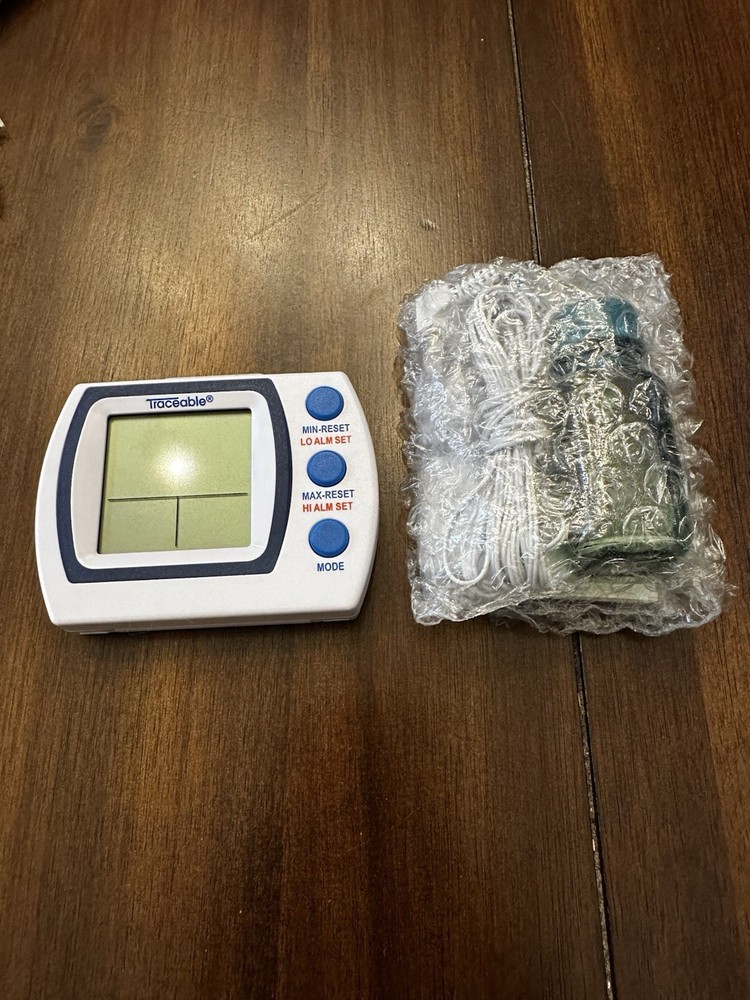 Control Company 4227TR Traceable Digital Thermometer