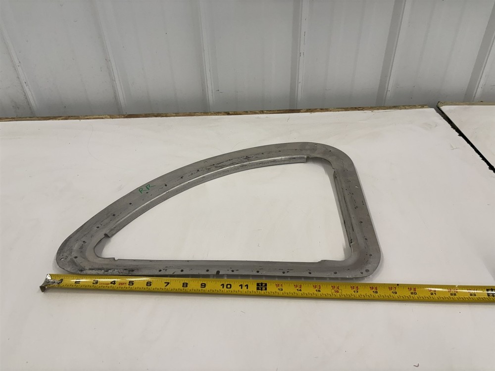 Luscombe Model 8 Right Rear Window Frame Retainer 49138-1