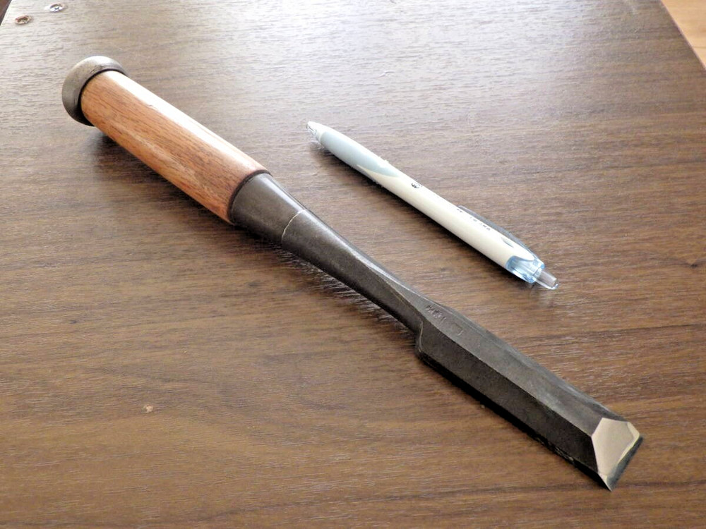 Kunimichi Japanese Timber Chisel Tataki Nomi  24mm / 285mm Used