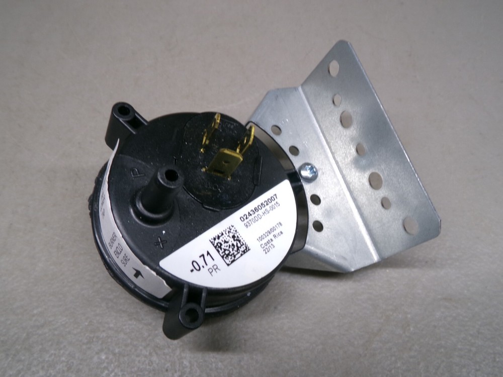 SOURCE 1 S1-02436052007 AIR PRESSURE SWITCH