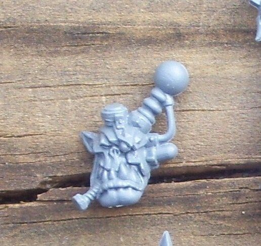 40K Orks Loota/Burna Mek Head Bits