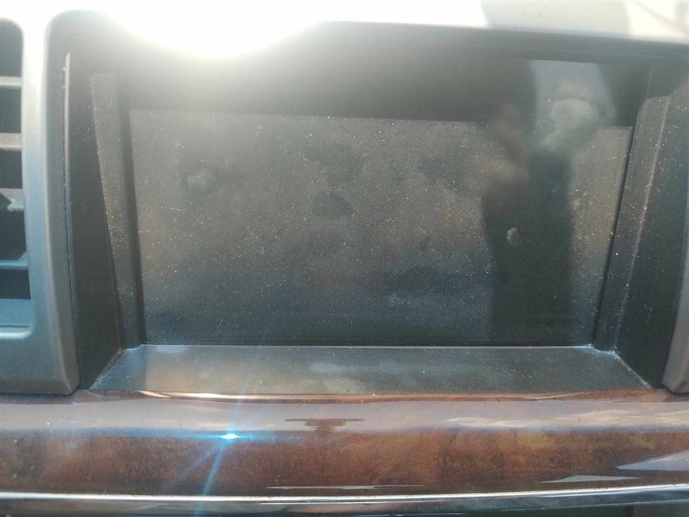MKZ 2011 Glove Box 18910