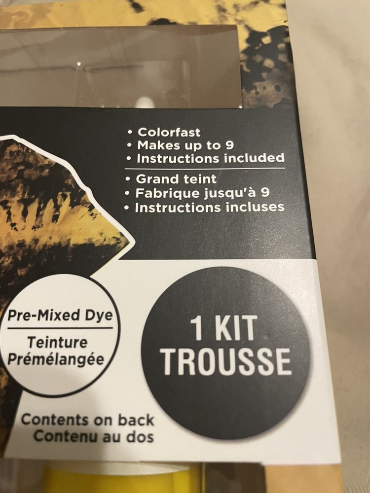 NIB ArtMinds Reverse DIY Tie-Dye Kit , Crafts, Parties, Activity Kit Makes 9