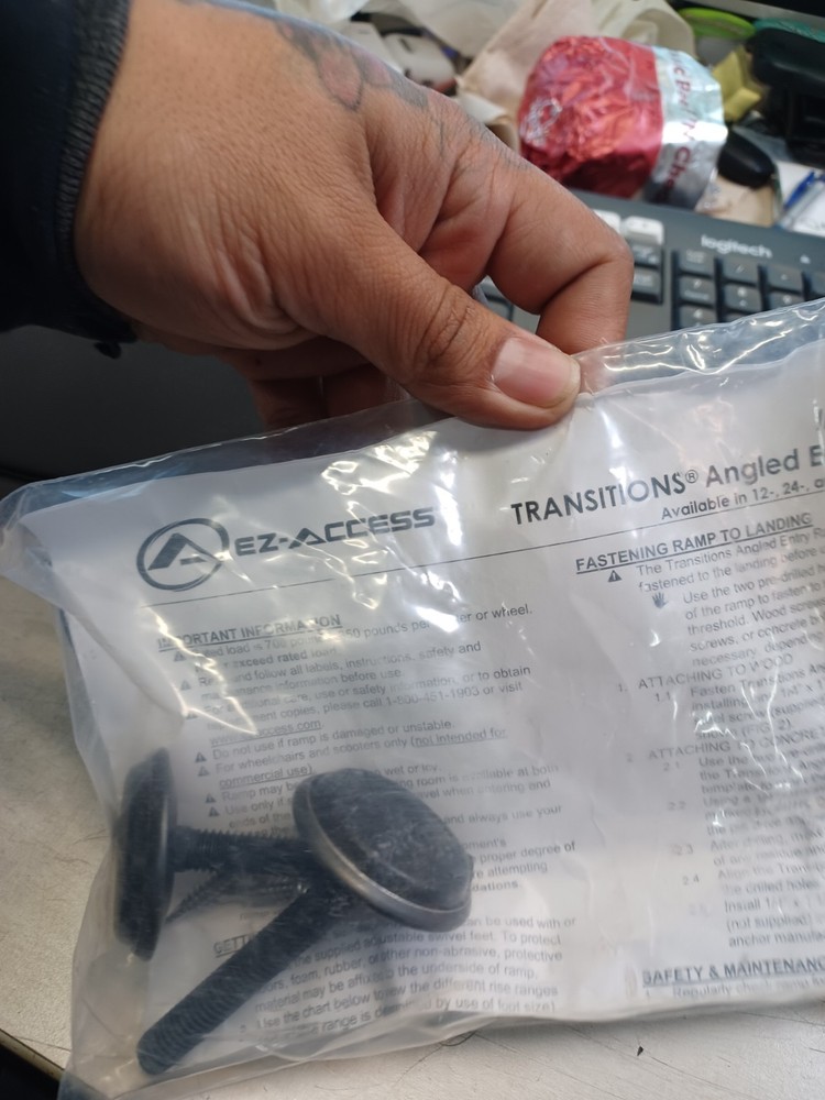 EZ-Access Hardware Bag TAER36