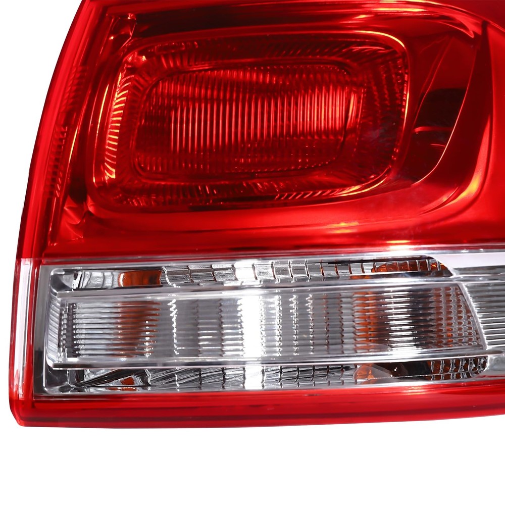 Halogen Tail Light Assembly for KIA Sorento Right Side Rear Outer Tail Lamp