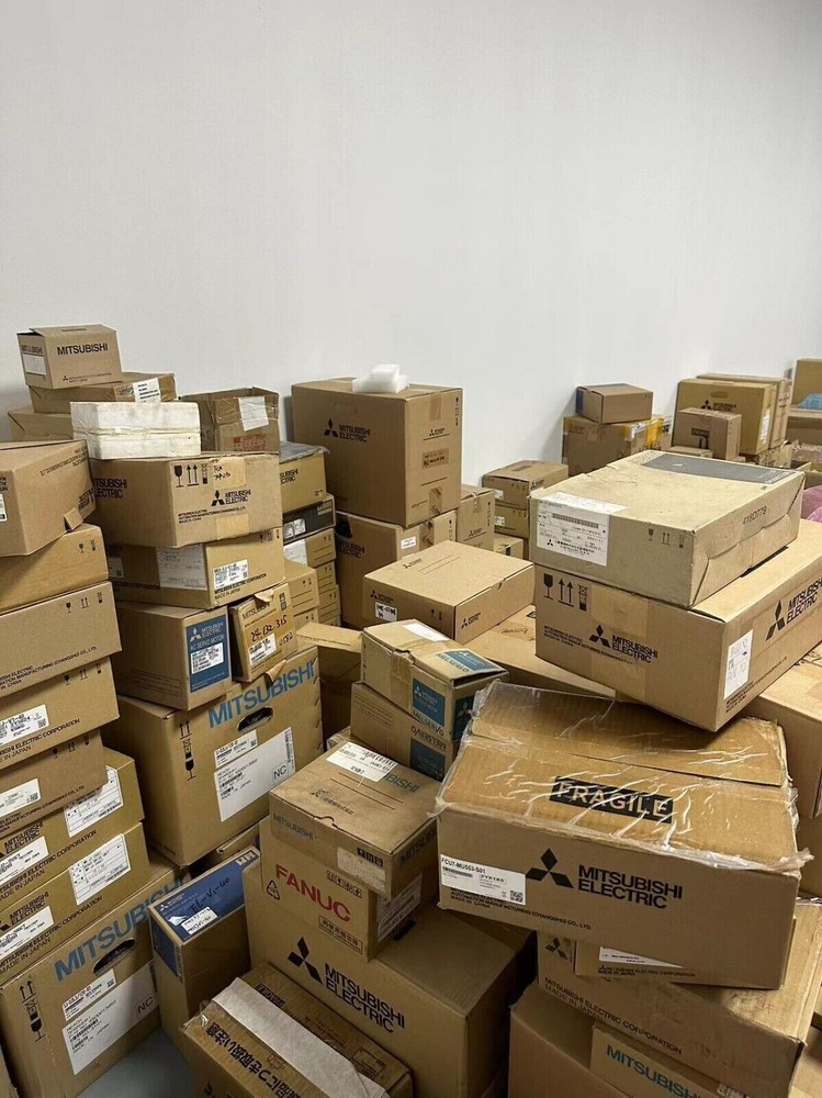 1PCS New Mitsubishi A68ADN Programmable Controller PLC Module Expedited