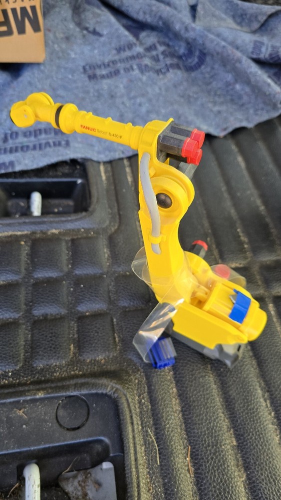 Fanuc Robot S-430/F Desktop Robot Model