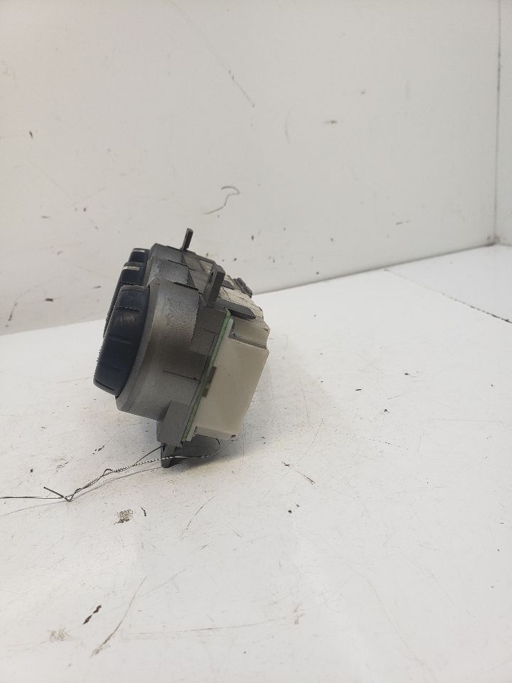 Used A/C Selector Switch fits: 2013 Nissan Rogue AC automatic temperature contro