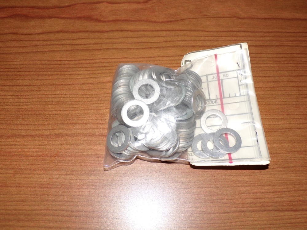 100 Flat 7/18 Washers AN960D716