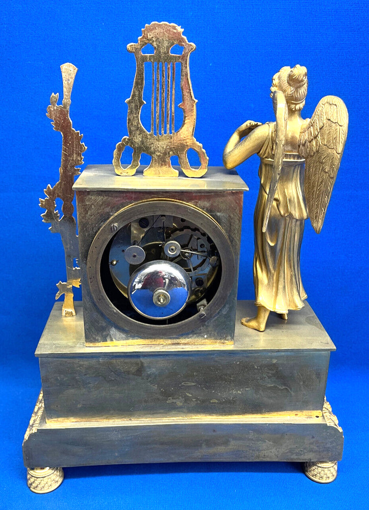Antique 1820 French Silk Thread Mantel Clock *