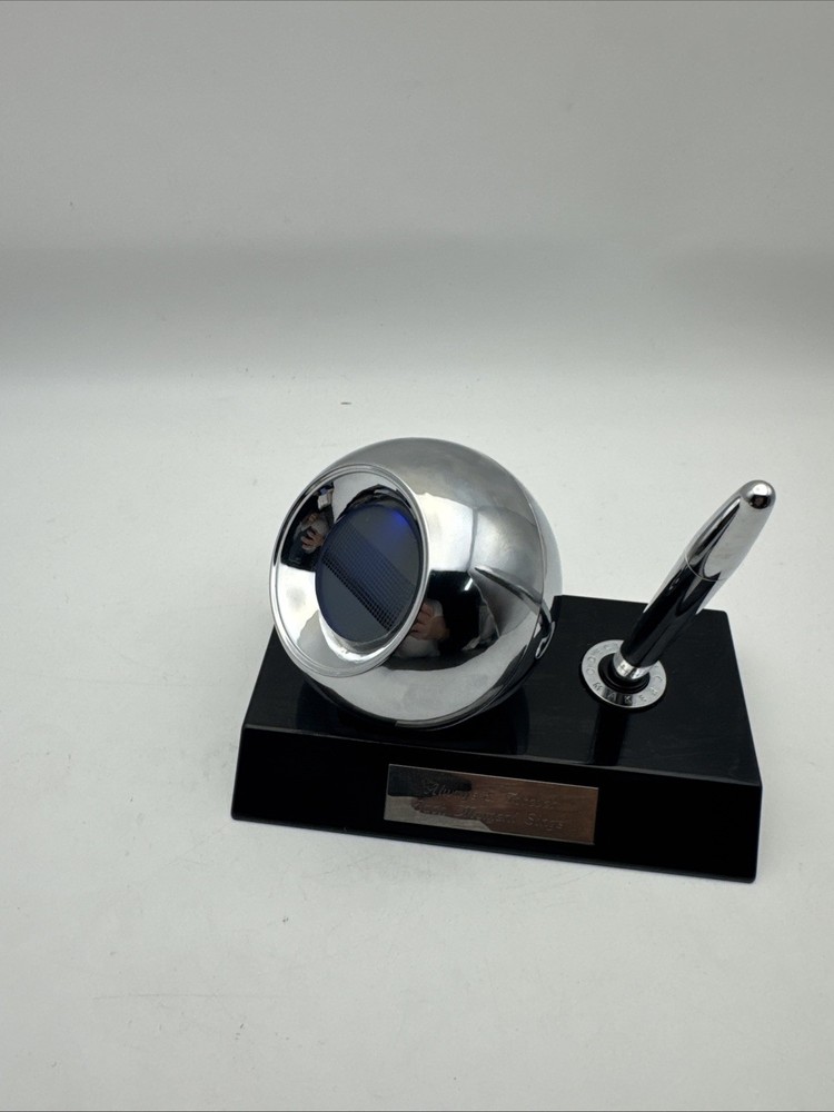 Things Remembered Decision Maker Desk Set Clock Pen Tested Works