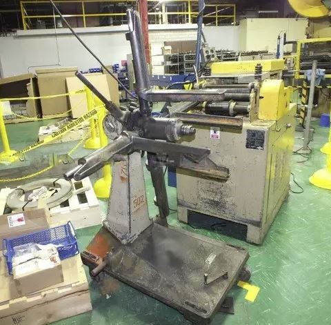 12″ LITTELL POWERED STRAIGHTENER MODEL# 412-7PD