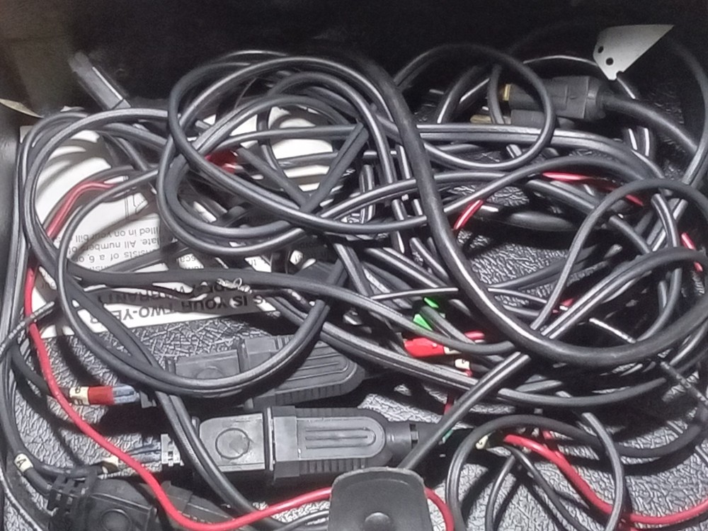 Amprobe Instrument AV3RMS (N12D)