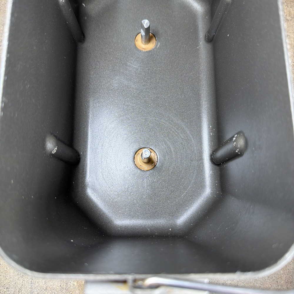 Breadman Bread Maker Machine Replacement Dual Pan w/ 2 Paddles Model TR810