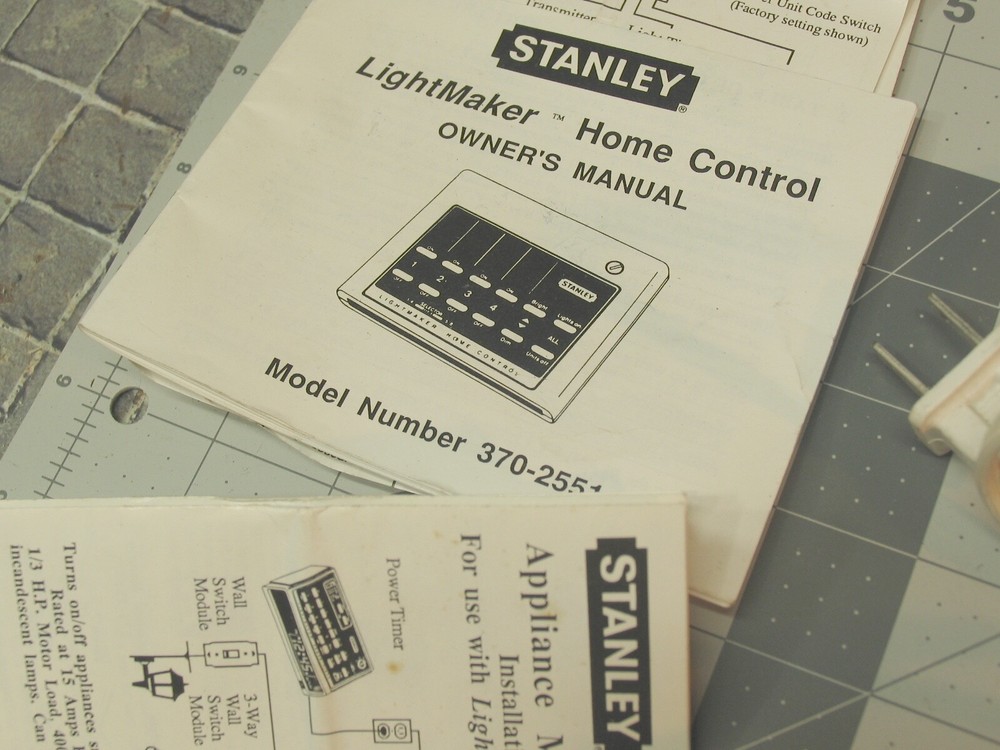 STANLEY Remote Controller (x-10 type) #360-3090 Remote activator transmitter