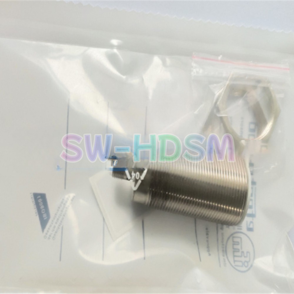 1PCS Brand New for IFM Inductive Sensor IIC228 Inductive Switch Freight Free