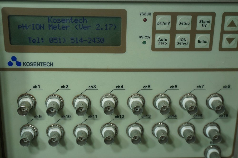 KOSENTECH KST101-1 16 Channel Multi PH / Ion meter