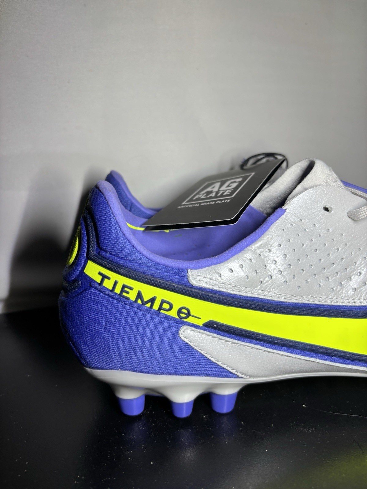 Nike Tiempo Legend 9 Elite AG DB0824-076 Gray Blue Soccer Cleats Men's Size 10.5