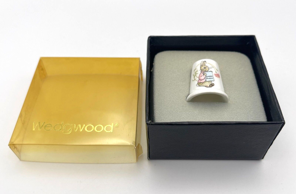 Wedgwood Beatrix Potter Benjamin Bunny Thimble