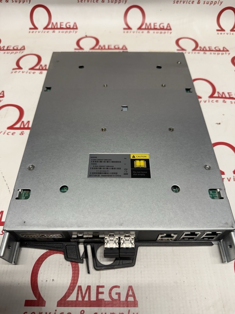 NetApp 111-01324+F1 FAS Controller Storage Module