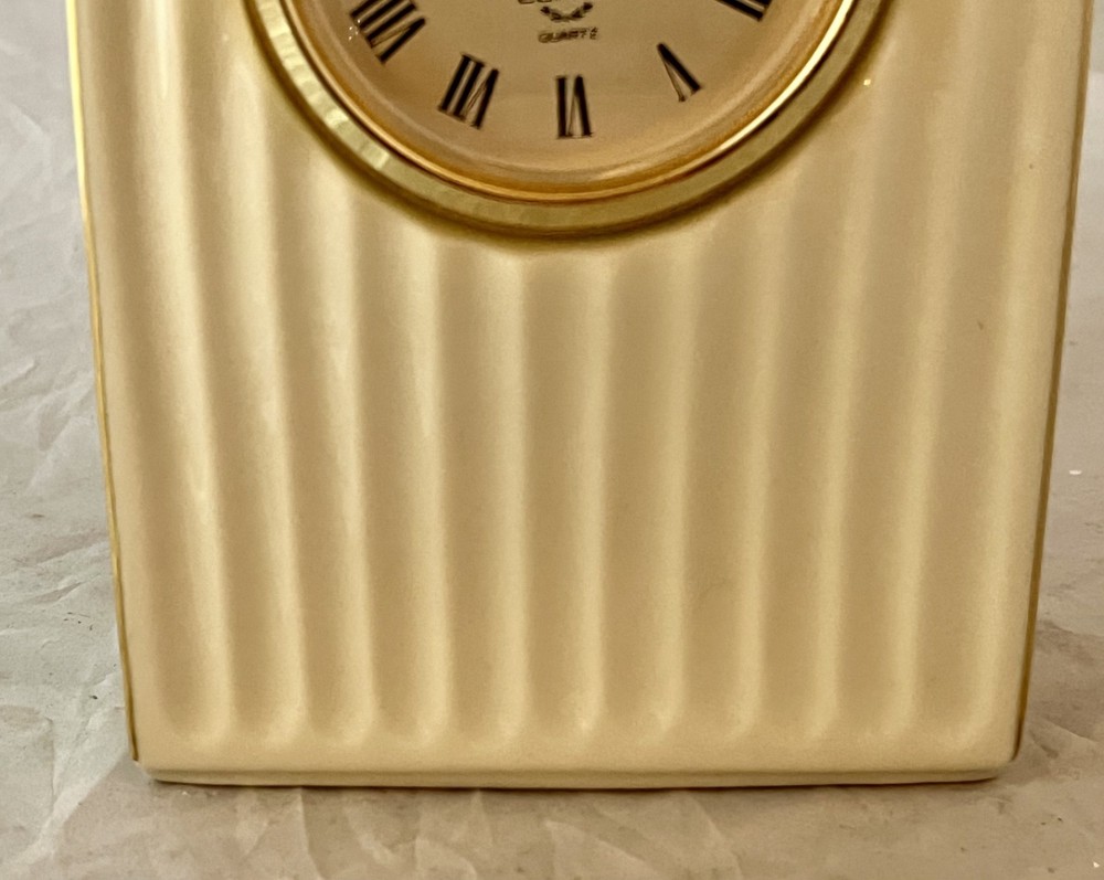 Lenox Flower Quartz Mantle Clock - Meridian Pattern