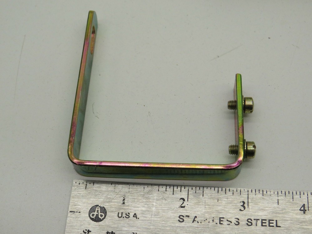 Furnas D19354001 Float Switch Accessory Guide Bracket