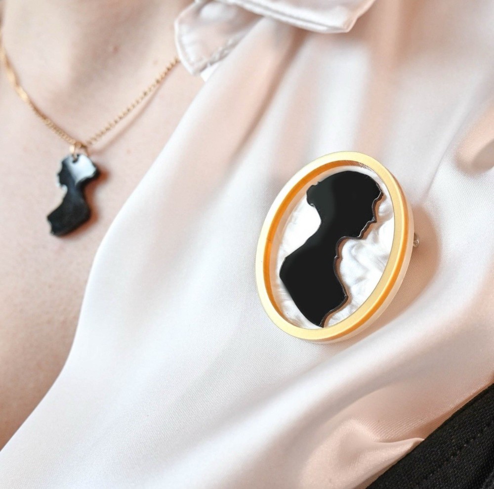 Tatty Devine Jane Austen Portrait Brooch