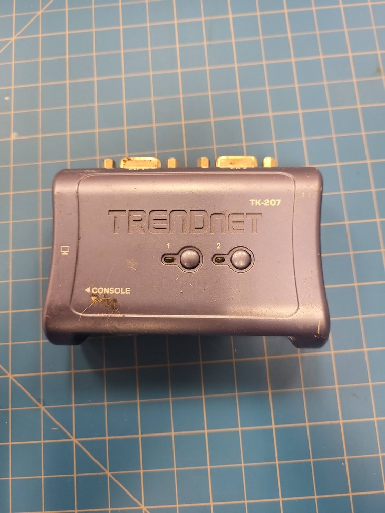 TRENDnet TK-207 KVM Switch 2 Port VGA USB Console Control Computer PC Server