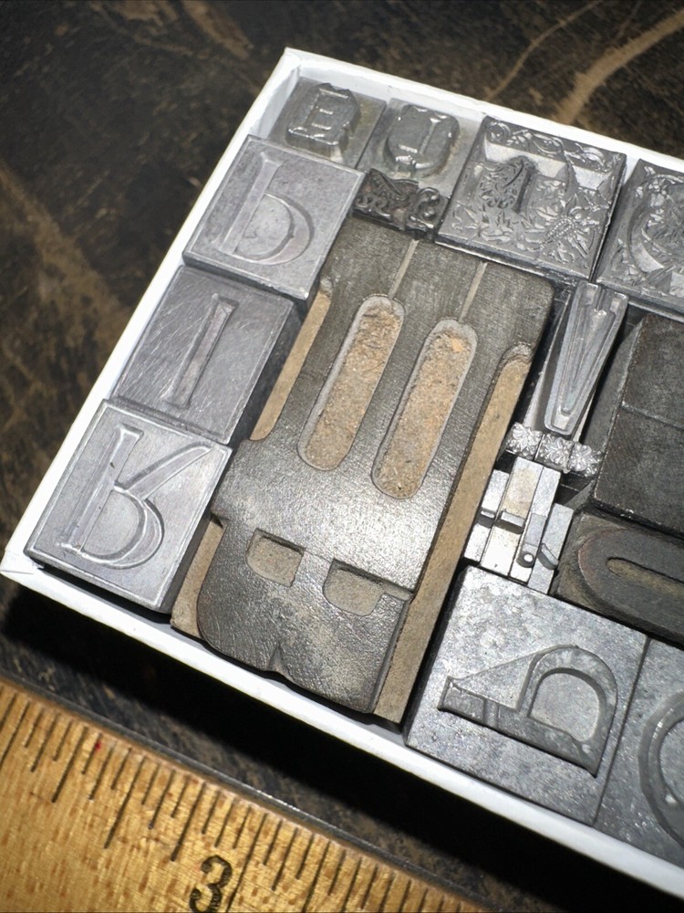 Printing Blocks “ Ornamental Borders Dingbats” Variety #xx