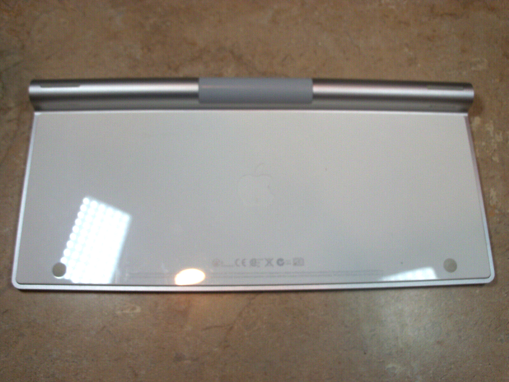 Genuine Apple Wireless Keyboard Bluetooth Silver A1314 Working
