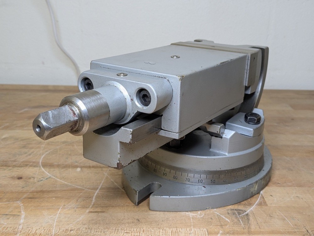 Precision 2-Axis Machine Vise w/ Swivel Base 4" Jaw Width 4" Opening Capacity