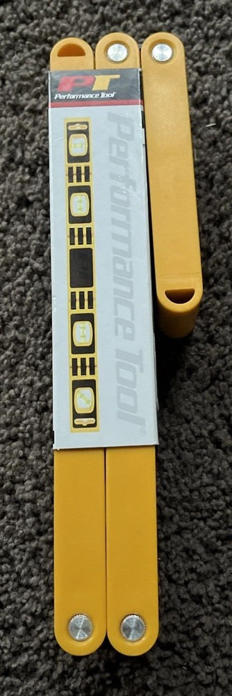 PERFORMANCE TOOL 24 INCH FOLDING LEVEL W5703