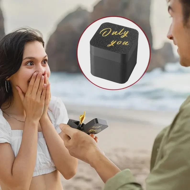 Gag Gift Pop-Up Middle Finger Prank Joke Surprise Box For Christmas Birthday