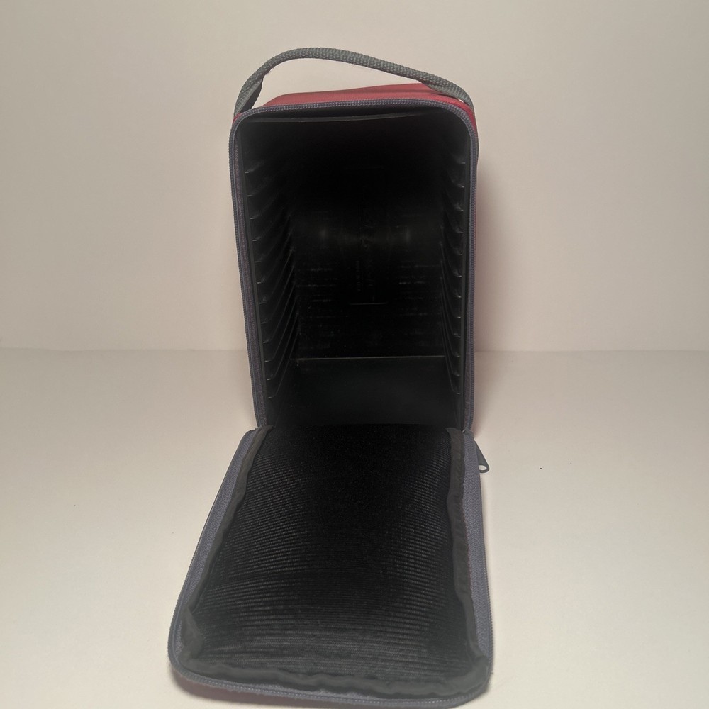 Case Logic 15 CD Compact Disc Storage Case Portable Padded with Carry Strap
