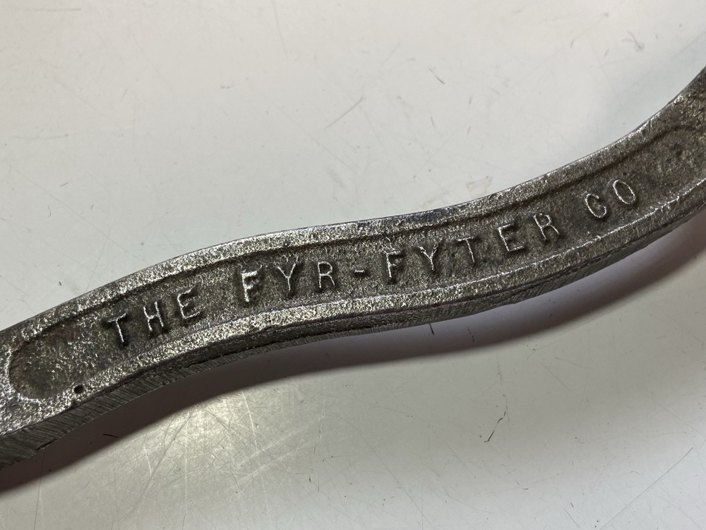 Fyr-Fyter Co WS20 Hydrant tool