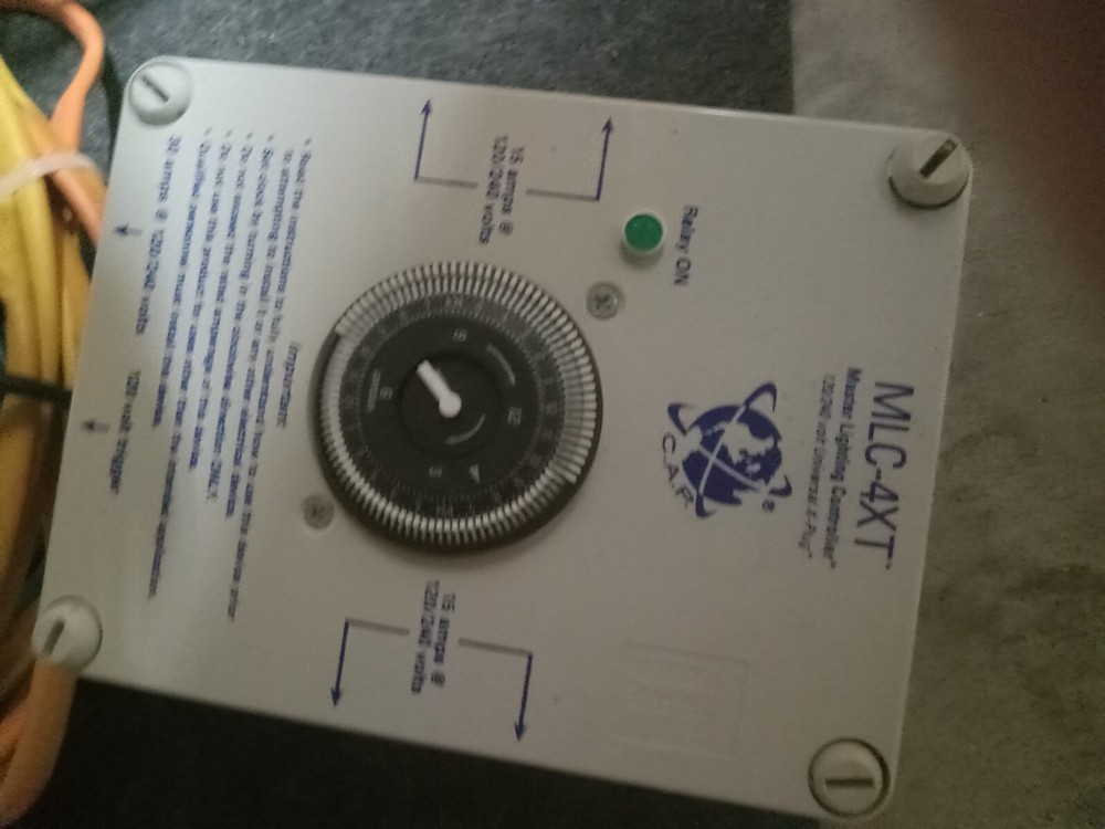 MLC-4XT Light Controller