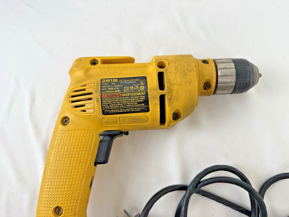 DeWalt DW106 3/8” Corded Variable Speed Drill Great Condition