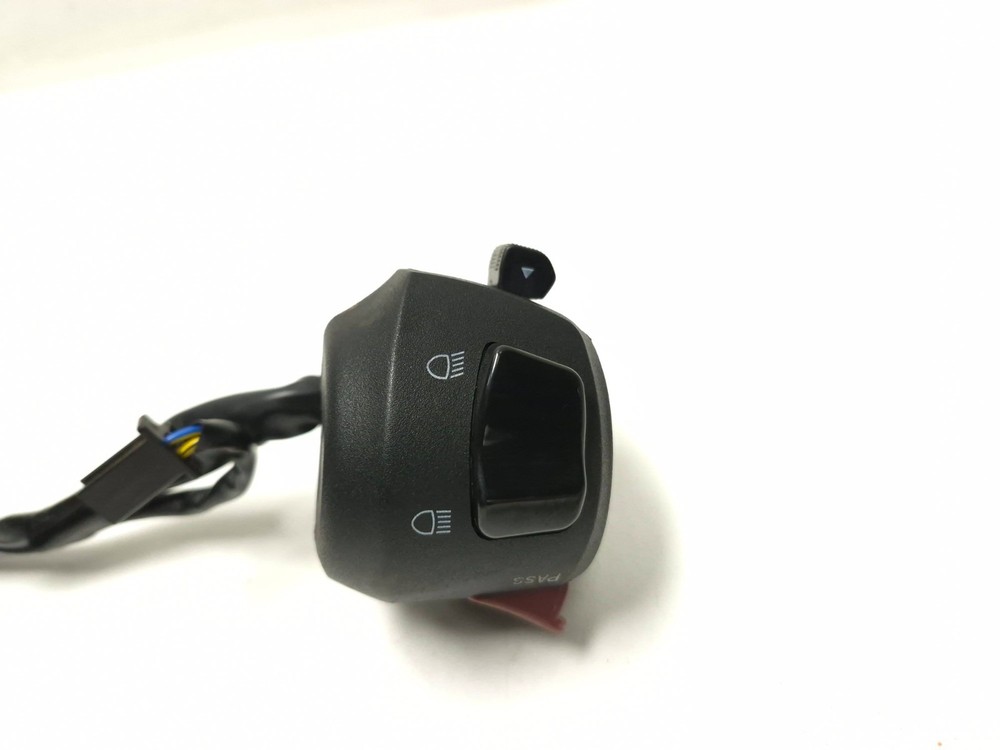 2017 Yamaha YZF R3 Left Handlebar Switch OEM