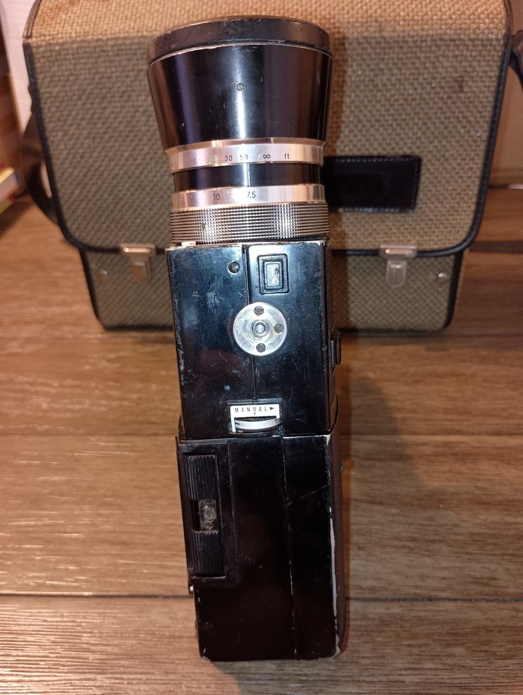 GAF ANSCOMATIC ST/110 Super 8 mm Movie Camera *UNTESTED*