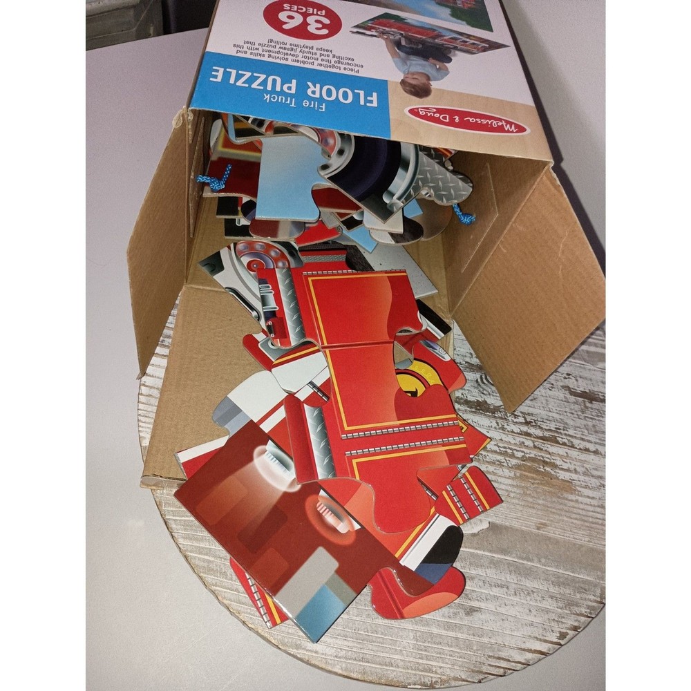 MELISSA & DOUG - Fire Engine Floor Puzzle - 36 Large Pieces (Complete) Pre-Owned