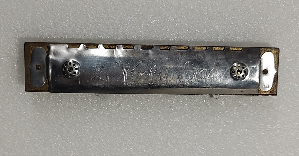 The World Star Harmonica