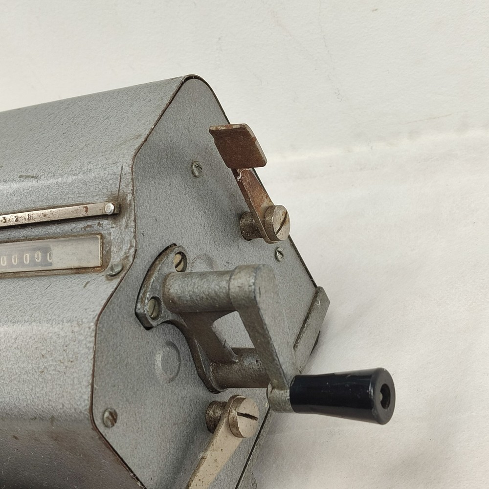Vintage Retro Russian Soviet Arithmometer Adding Machine Calculator VK-1 1972's