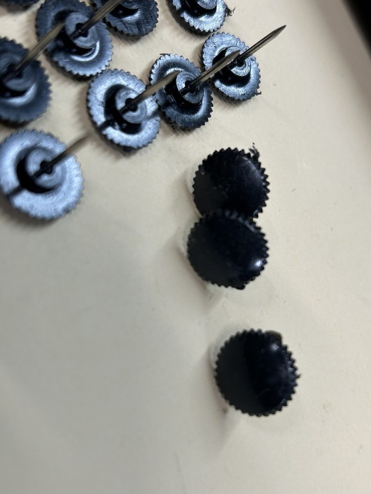23 Pcs Black Scallop edge Thumbtacks