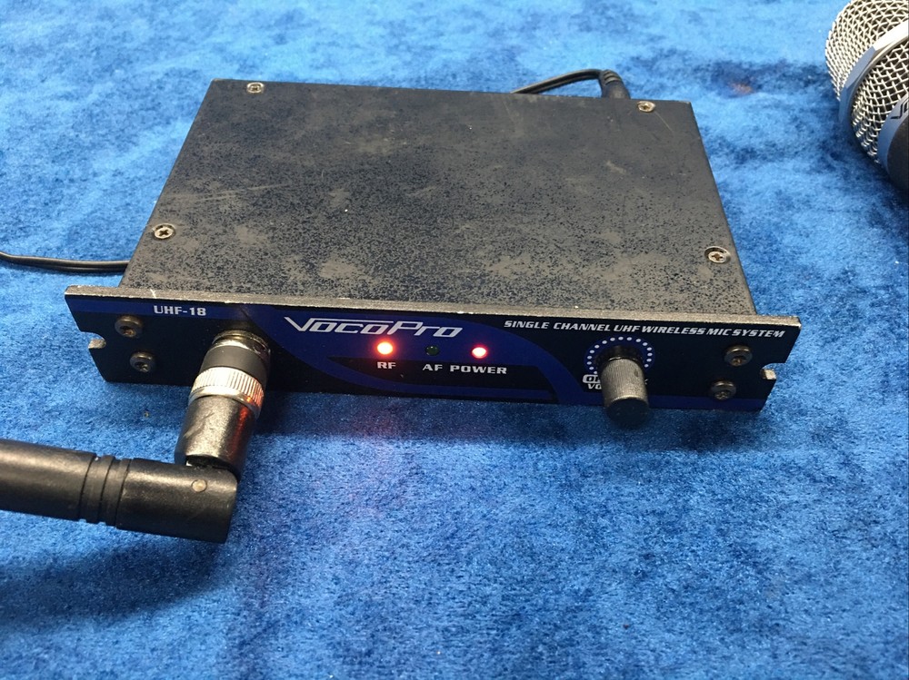 Vocopro UHF18 Wireless Crystal Microphone Sys