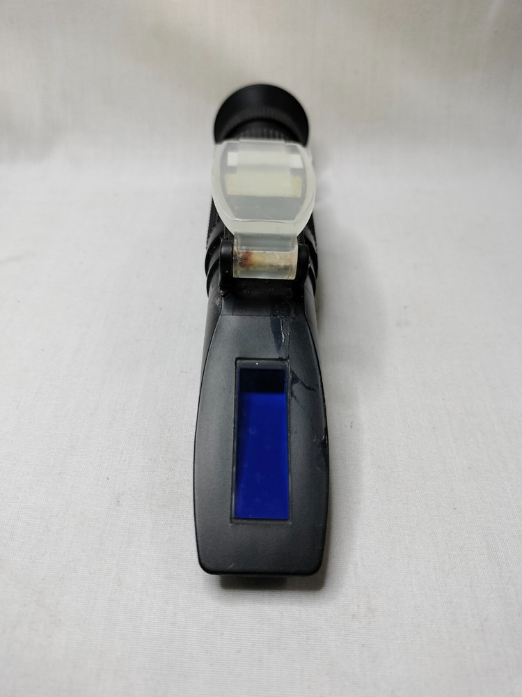ATAGO S-28E S28E Hand-Held Refractometer Made in Japan