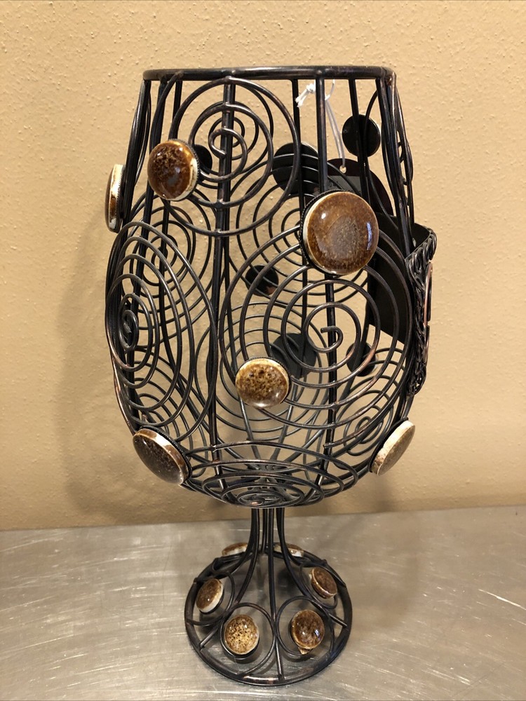 New View Gifts Wired Wine Corks Catcher