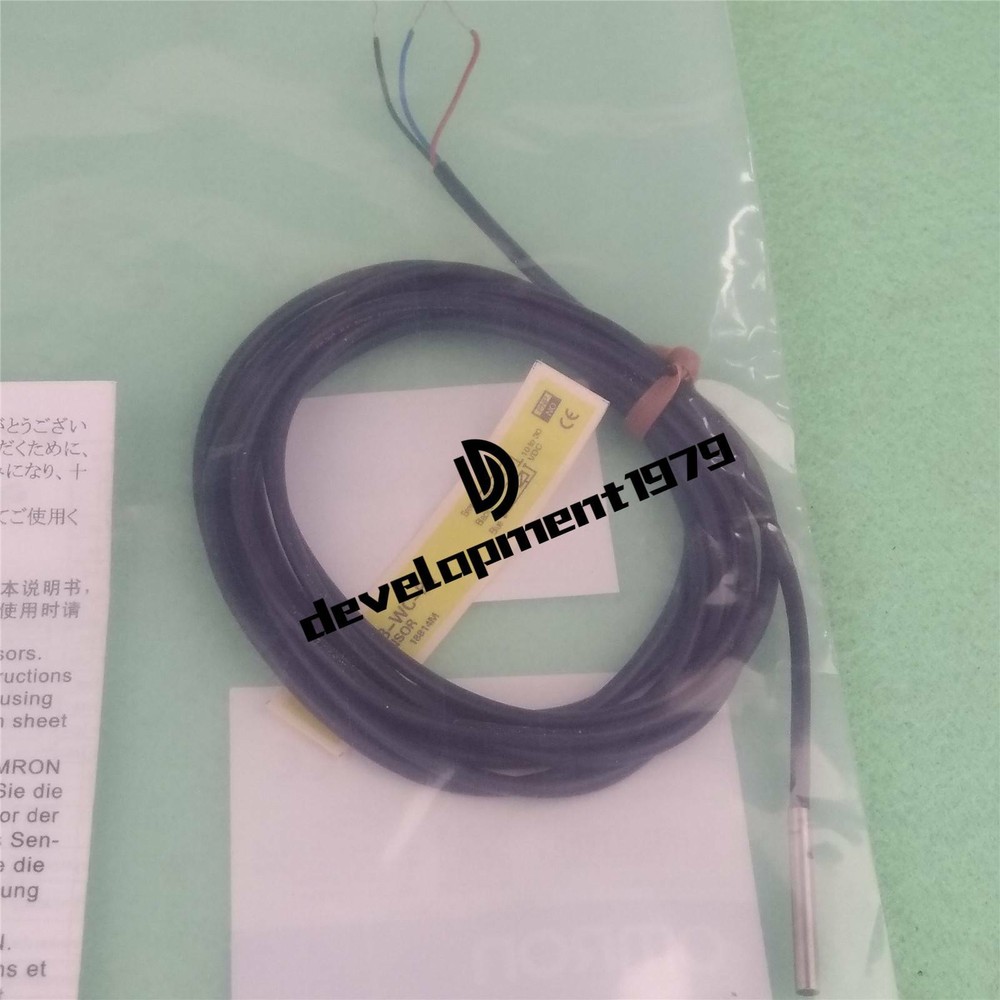 E2E-C03SR8-WC-B1 1PC OMRON NEW PROXIMITY SWITCH